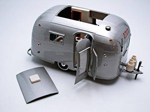 1/18 Aluminum Camper Trailer I9853