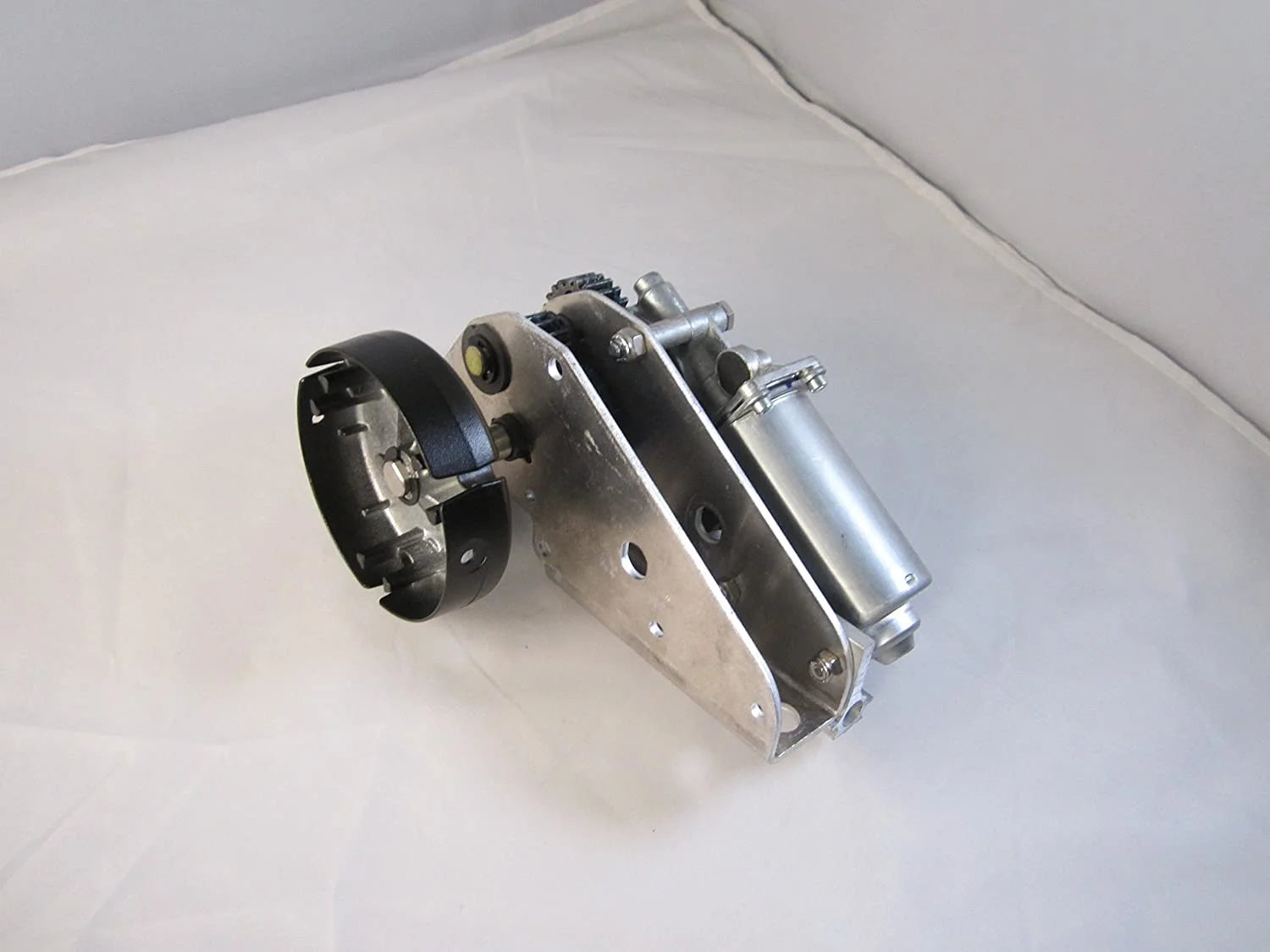 Black RV Awning Replacement Motor and Gear Assembly Q28621