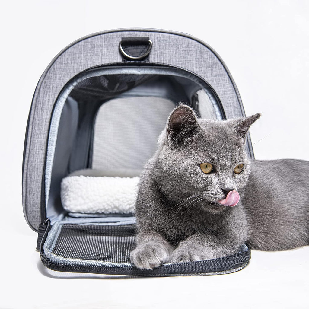 Collapsible Soft Sided Pet Carrier Bag W870