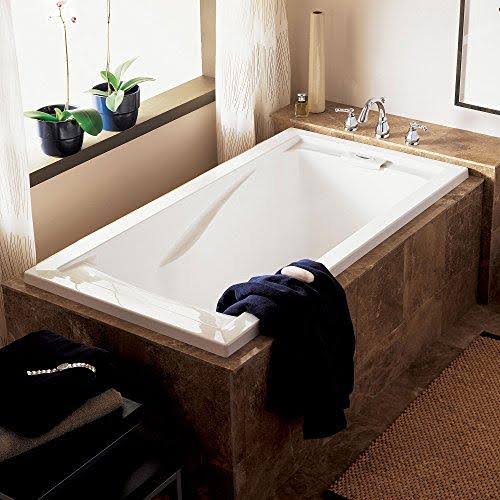White Deep Soak Bathtub Z90962