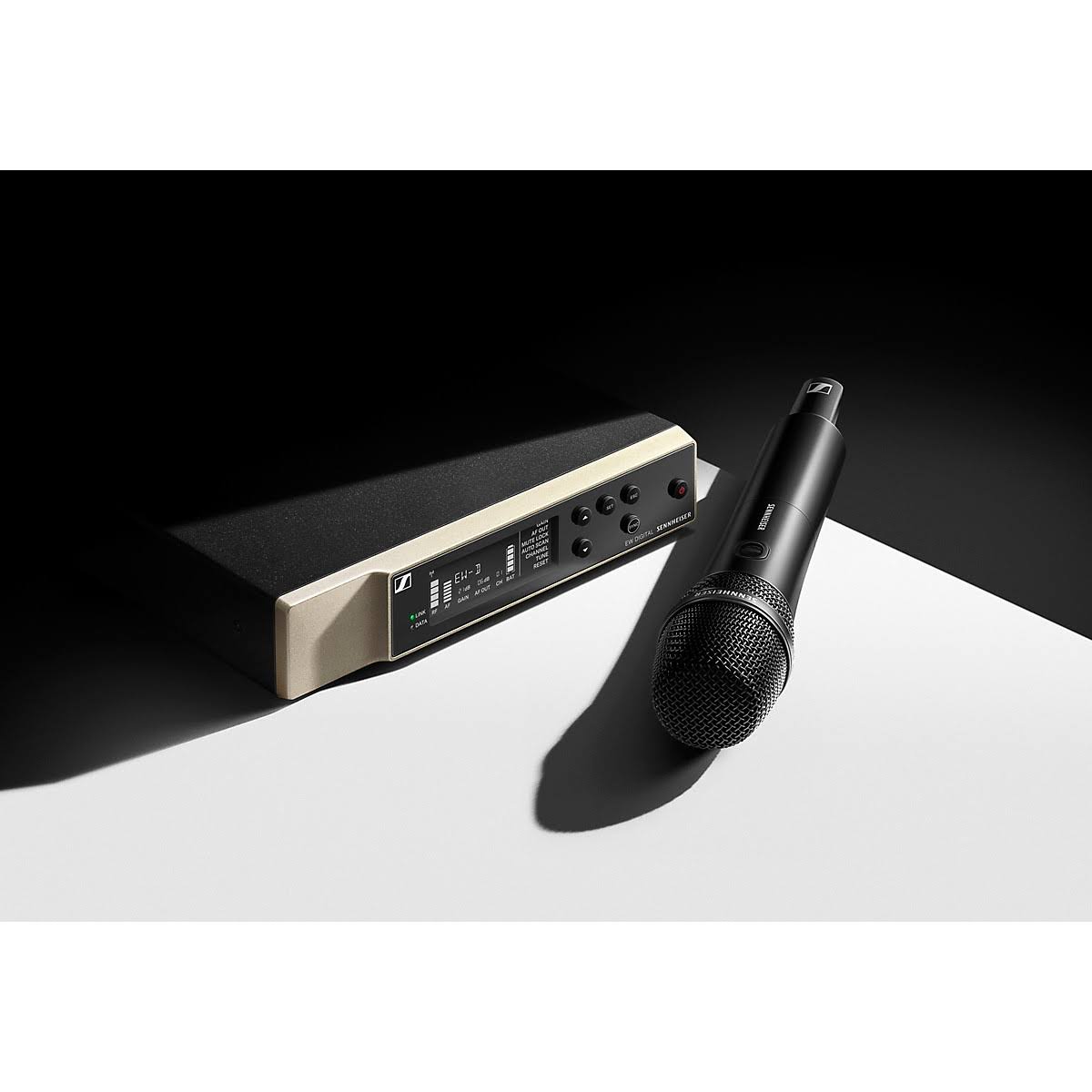 Digital Wireless Handheld Microphone Set T67306