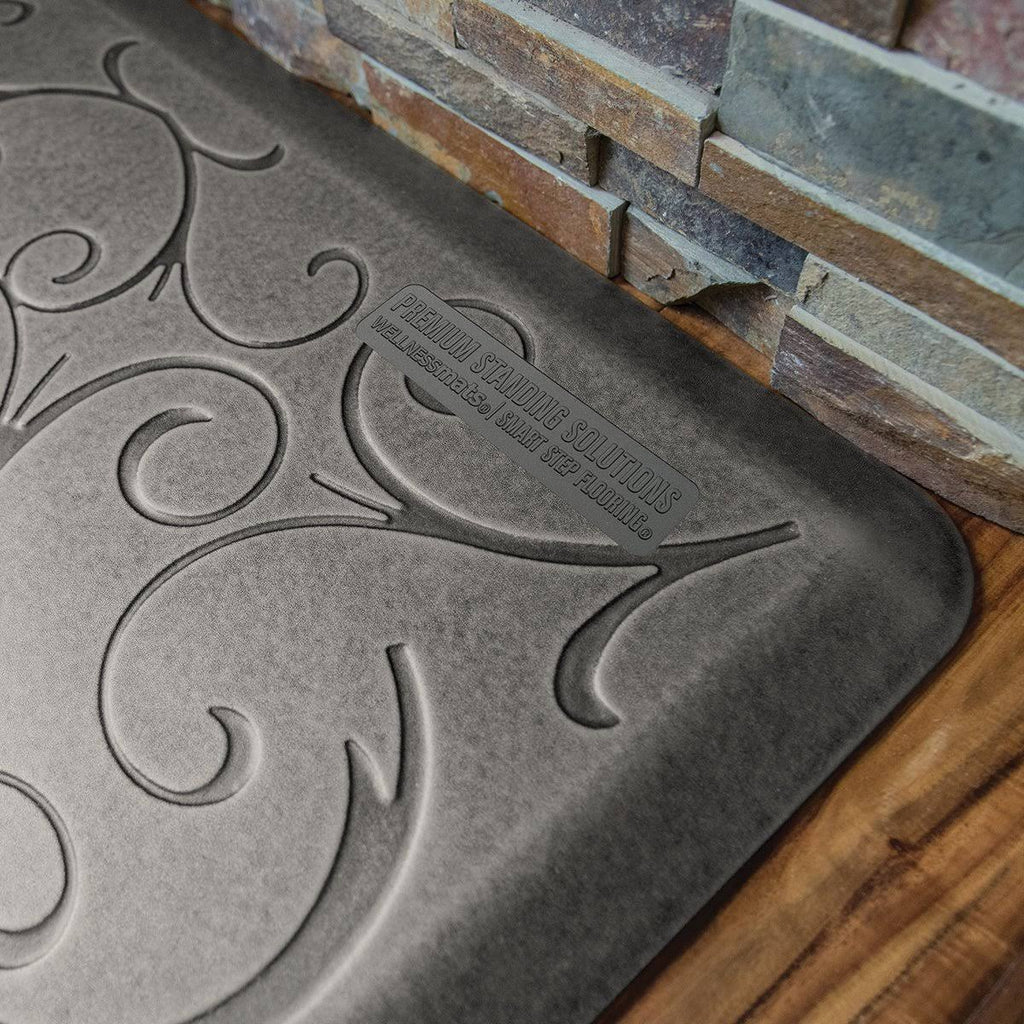 Silver Leaf Studio Scalloped Mat Q115