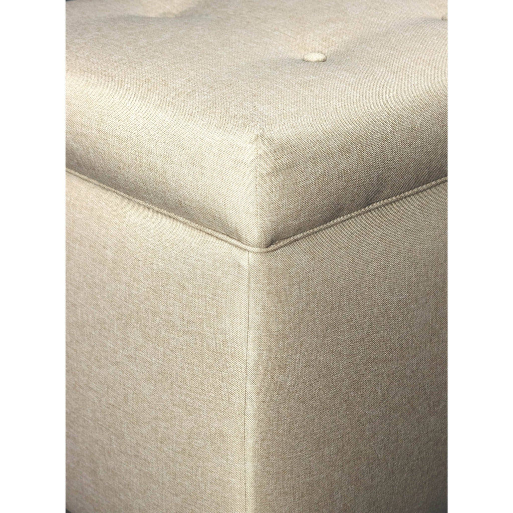 Light Tan Tufted Storage Trunk Bench D613