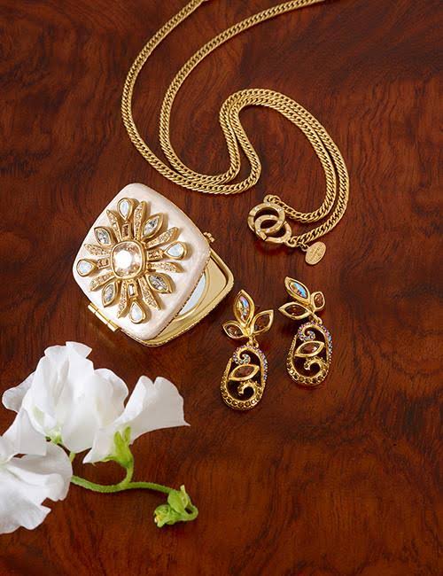 Bejeweled Compact S143652