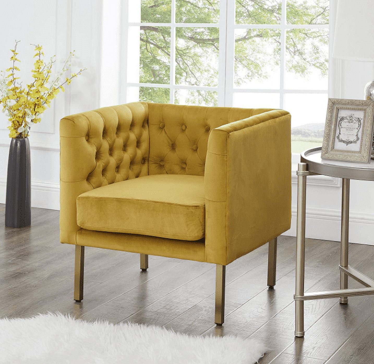 Tufted Club Chair with Metal Legs A38607